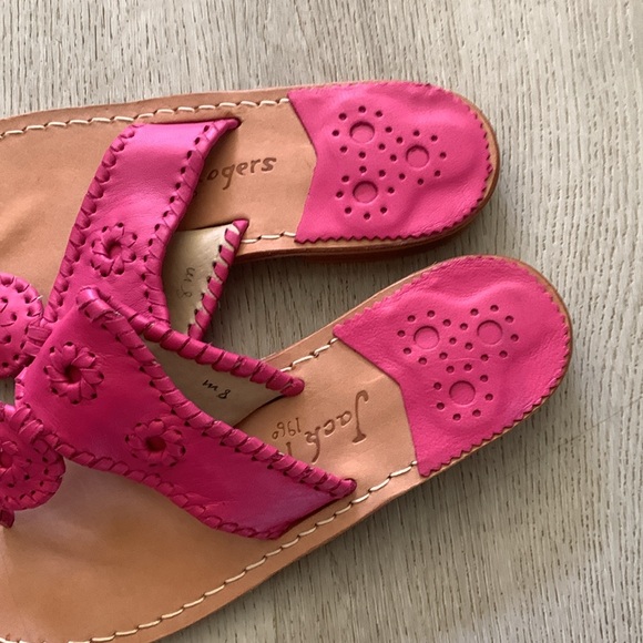 Like new Jack Rogers flat sandals fuchsia size 8 m
Summer vacation - Picture 3 of 10